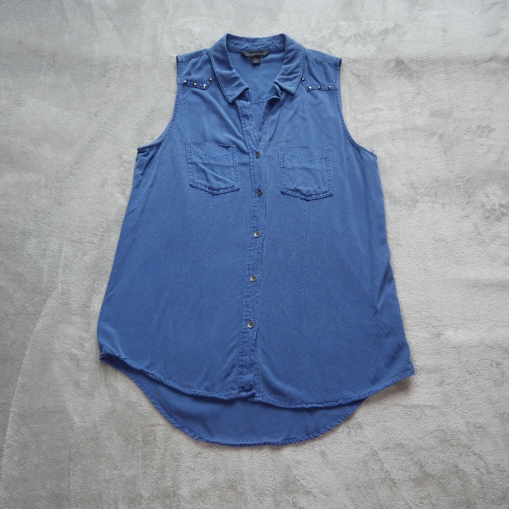 Rock & Republic Blue Sleeveless Studded Rayon Blouse Button Front M